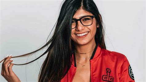 mia khalifa full length video|Mia Khalifa (17,301)